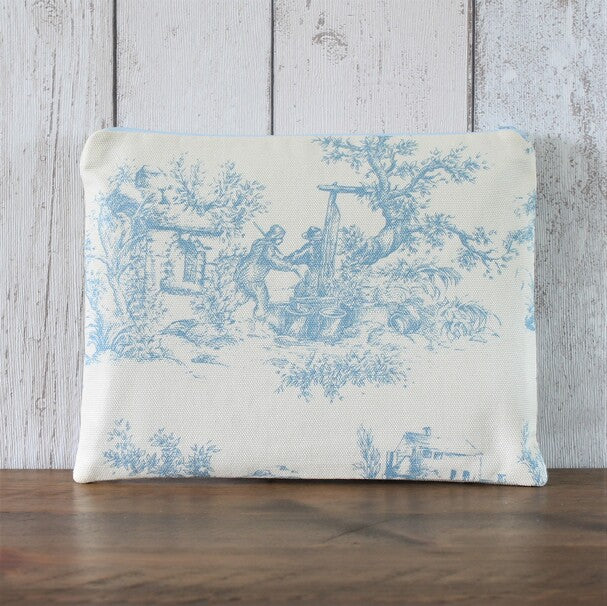 Toile de Jouy Makeup Bag