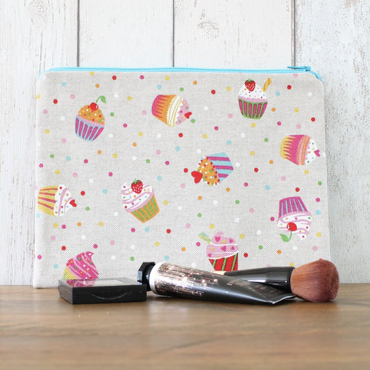 Cupcakes Print Makeup Bag